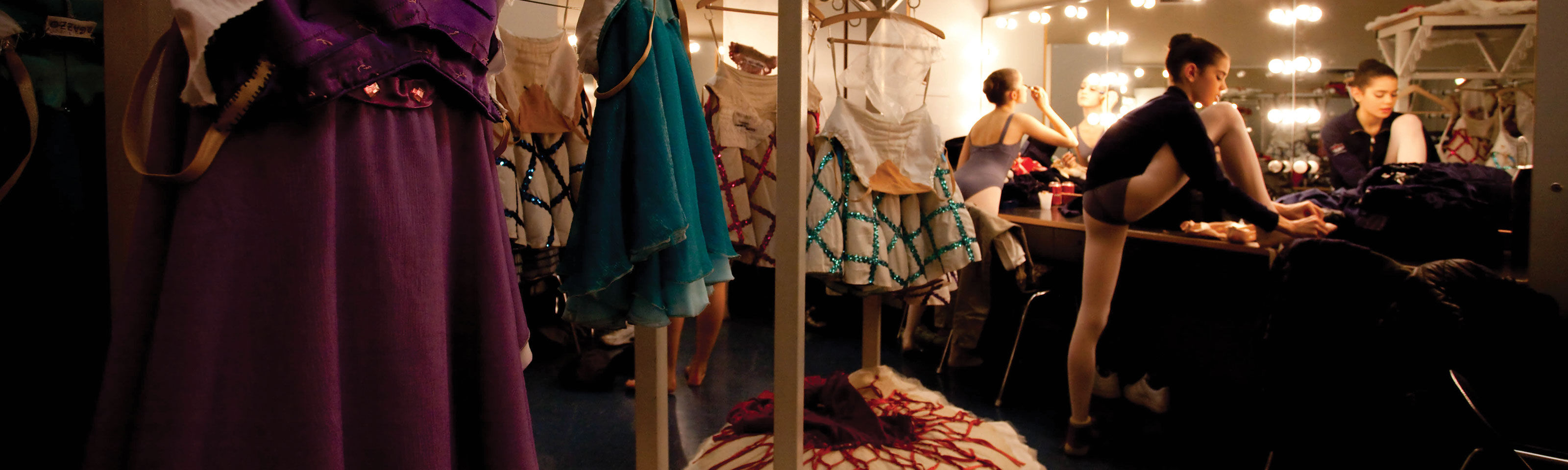 organizzazione di uno spettacolo, ballerina in camerino