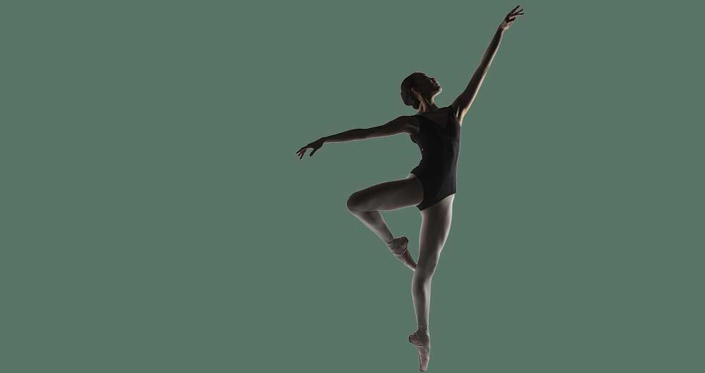 0e83267c575efbf26b6c7821738cfd29_41207_ballerina_selezioni_image___ballerina_in_posizione_danza_.jpg
