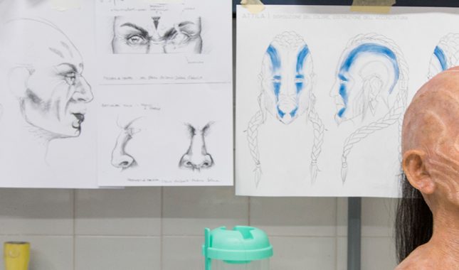 protesi in silicone di special makeup per lo studio di un personaggio teatrale ispirato ad attila