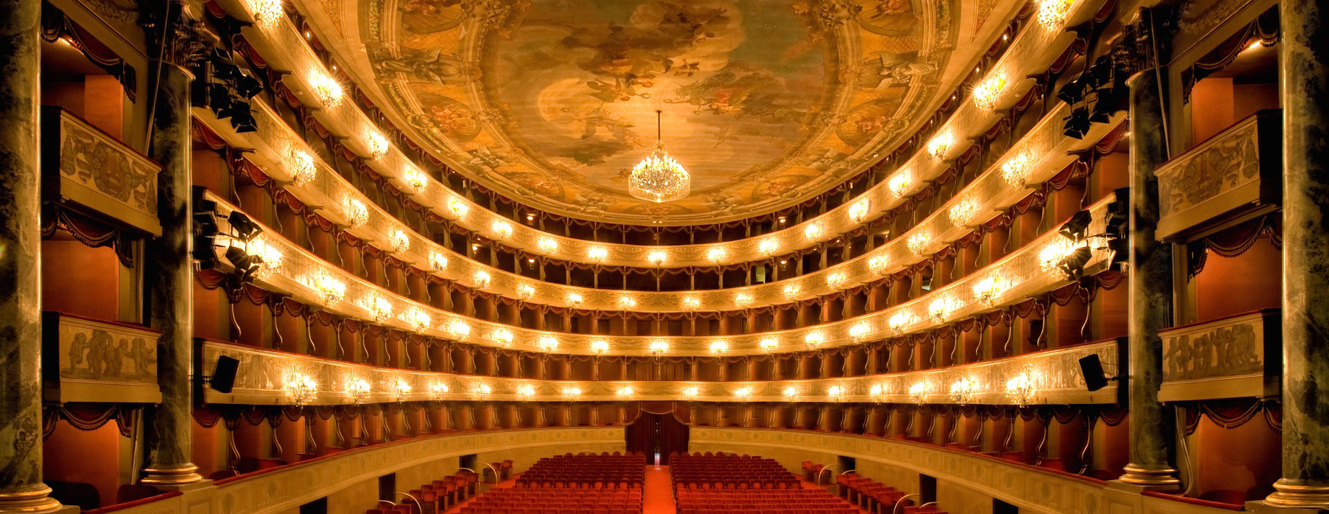 teatro donizetti bergamo